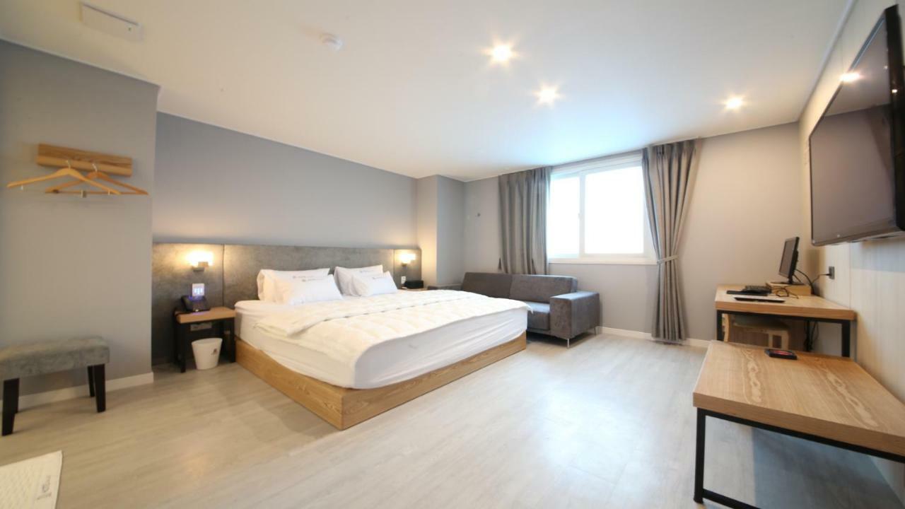 Hotel Palace Pohang Buitenkant foto