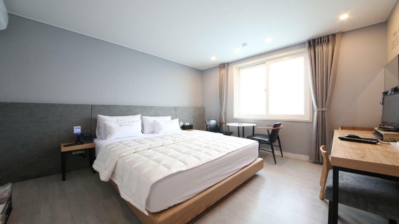 Hotel Palace Pohang Buitenkant foto